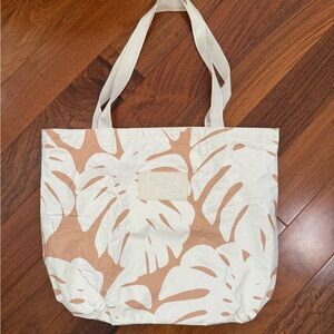 ALOHA COLLECTION REVERSIBLE TOTE / MANOA - DESERT